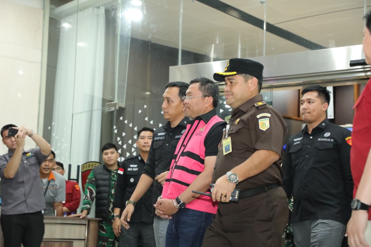 Eks Pimpinan BGN Jadi Tersangka Dugaan Korupsi Program Makan Bergizi Gratis