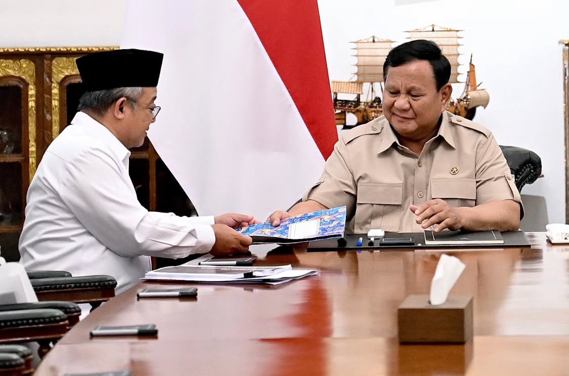     Prabowo Bahas Pendidikan dengan Abdul Mu’ti, Anggaran Revitalisasi Sekolah Rp14 Triliun