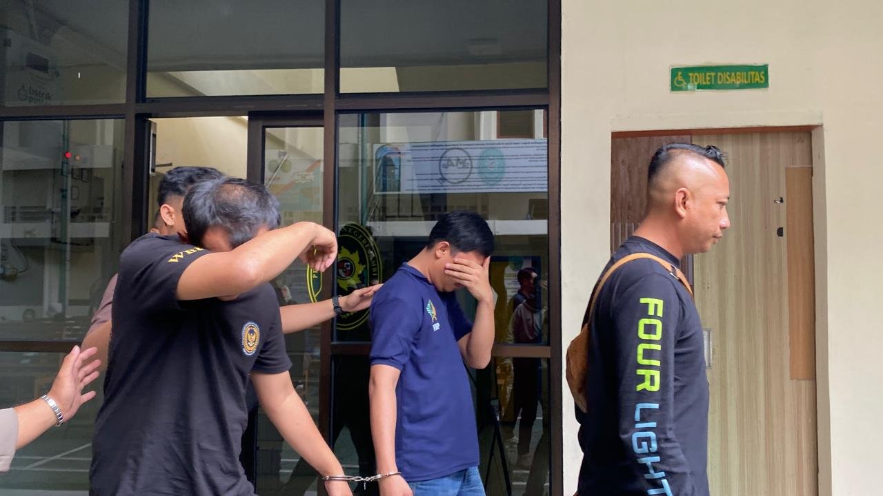    Kurir Sabu 58 Kg Jaringan Alung Cs Memohon Keringanan Hukuman di PN Jambi